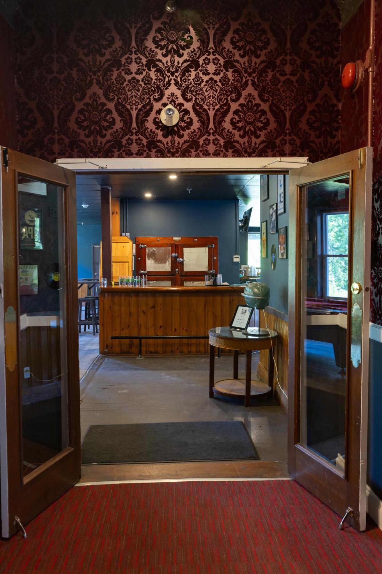 The Bala Bay Inn Екстер'єр фото